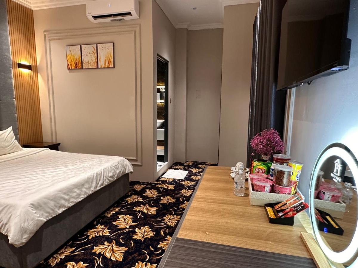 Phuoc Hung 3 Hotel Vinh Long Exterior photo