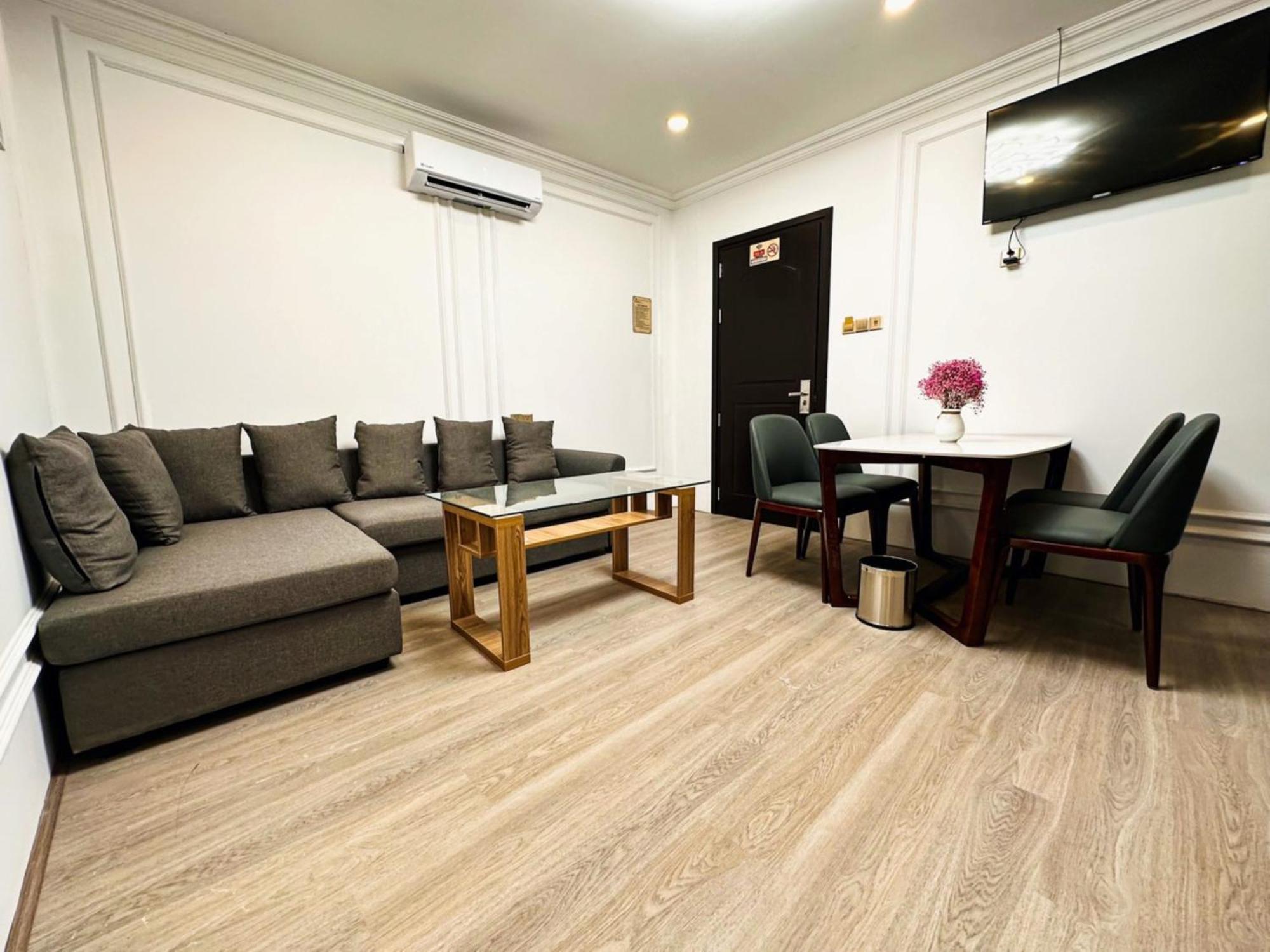 Phuoc Hung 3 Hotel Vinh Long Exterior photo