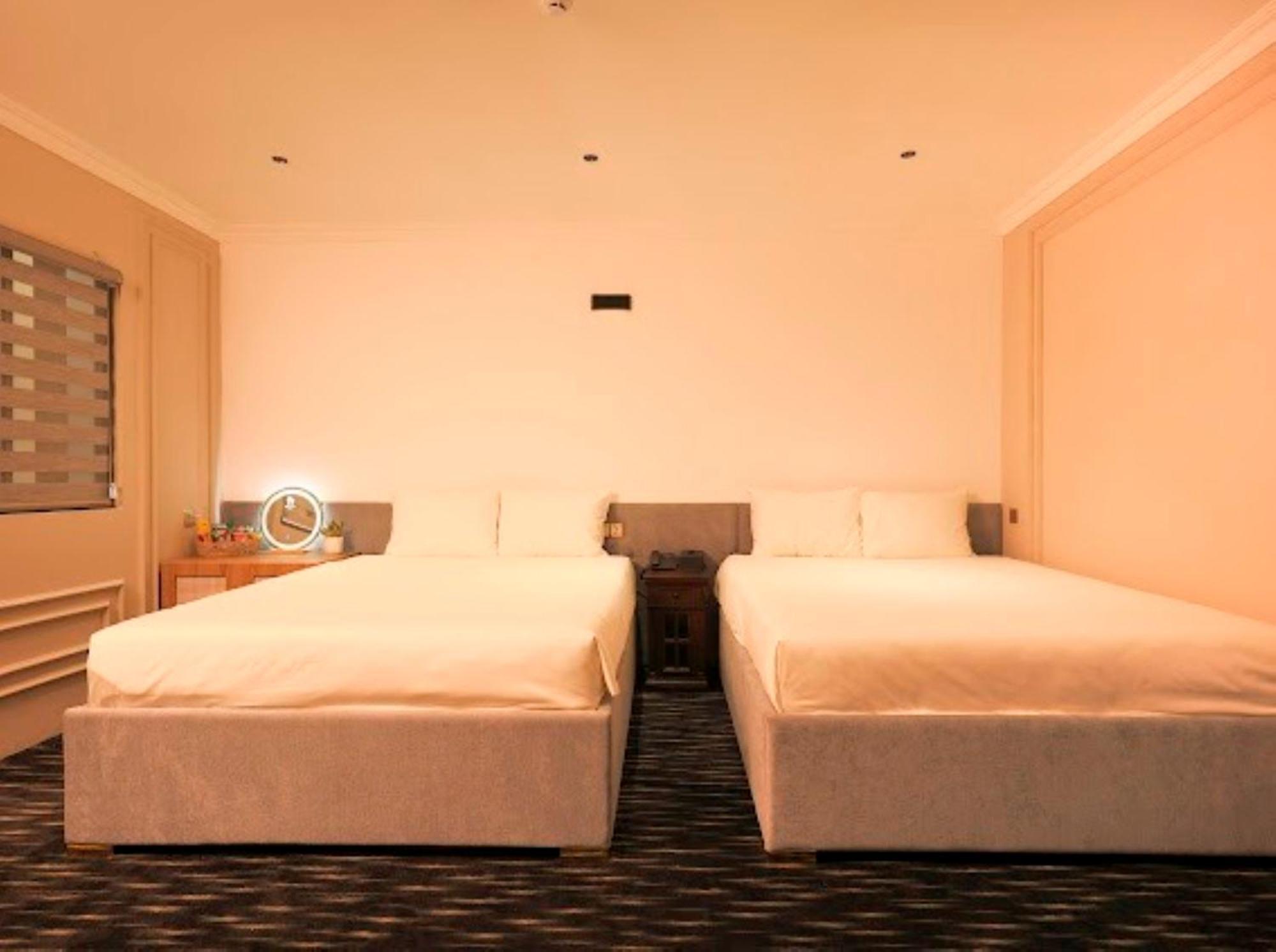 Phuoc Hung 3 Hotel Vinh Long Exterior photo